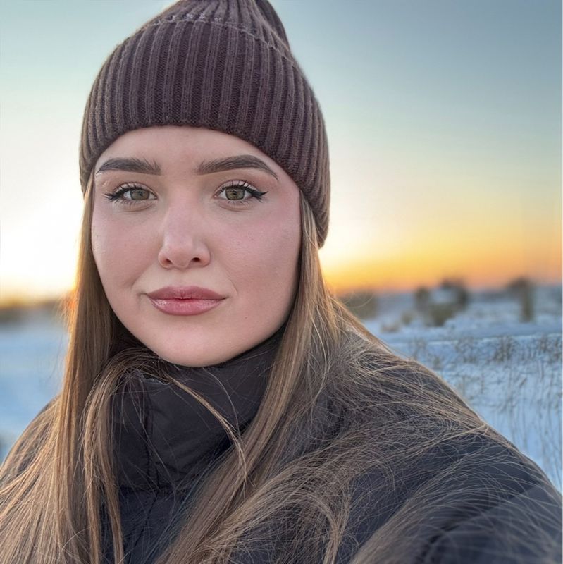 Бахарева Алена