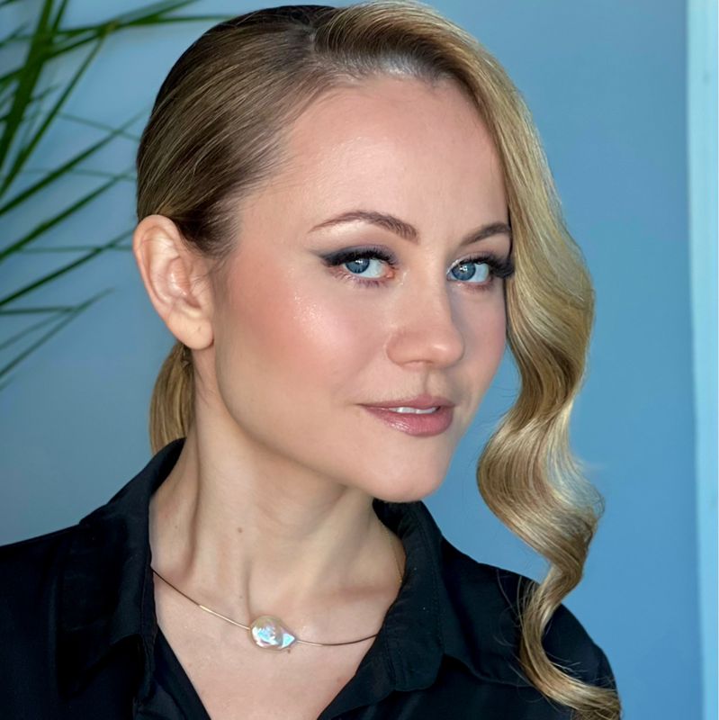 Логинова Юлия