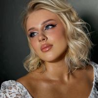 Фролова Виолетта