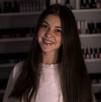 Полина