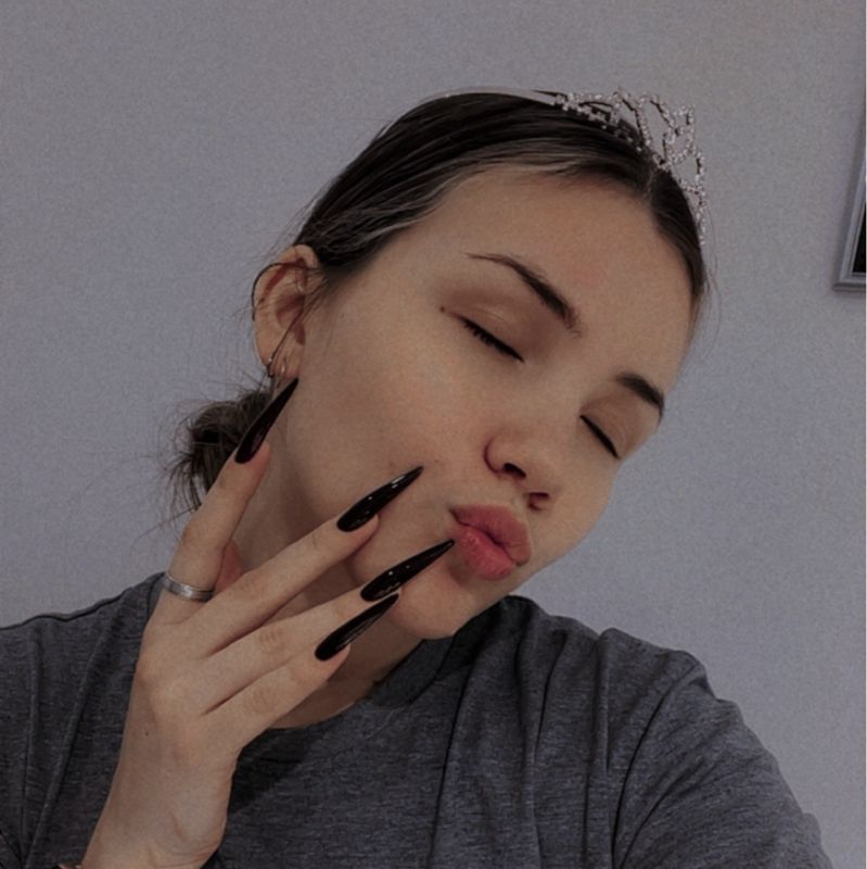 Суханова Алёна