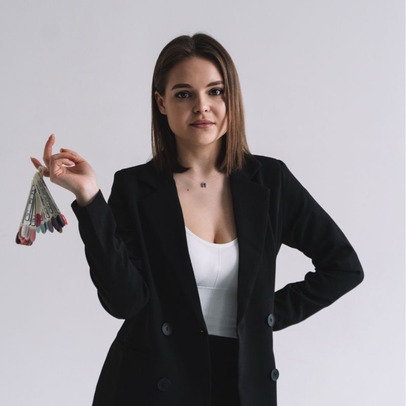 Полина