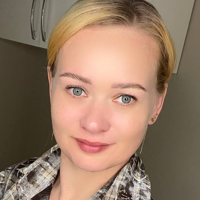 Алина