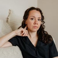 Полина