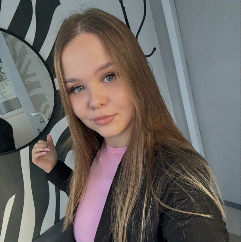 Даша Теплова