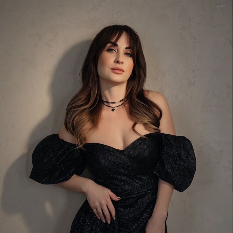 Ручкина Елена