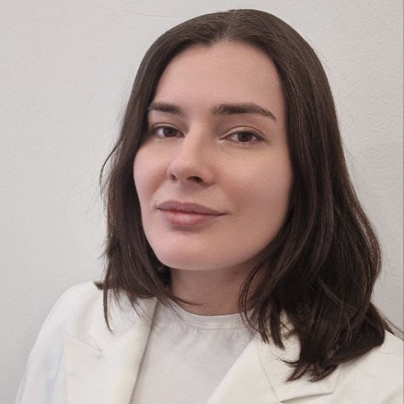 Казакова Елена Владимировна