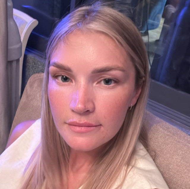 Устинова Ирина