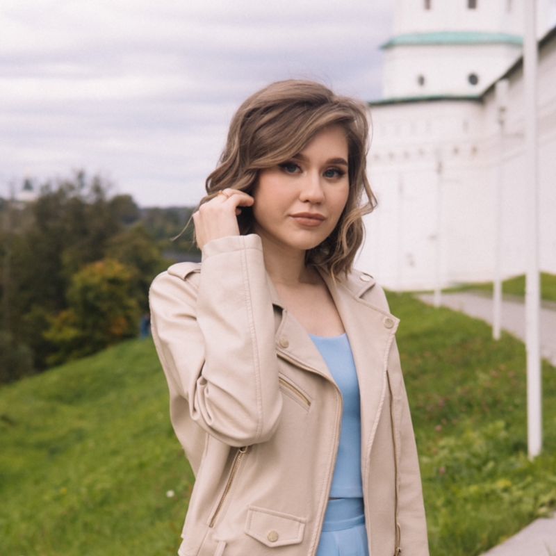 Николаева Юлия