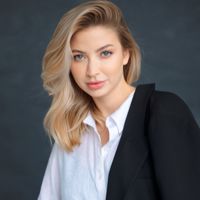 Яна