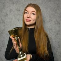 Полина