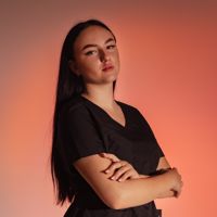 Полина