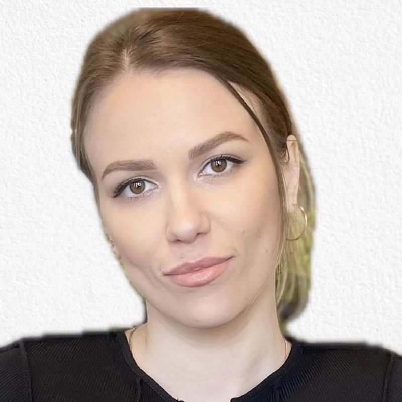 Арефьева Любовь