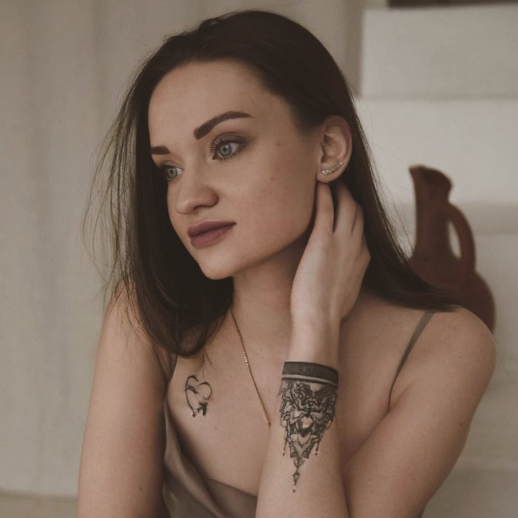 Алёна