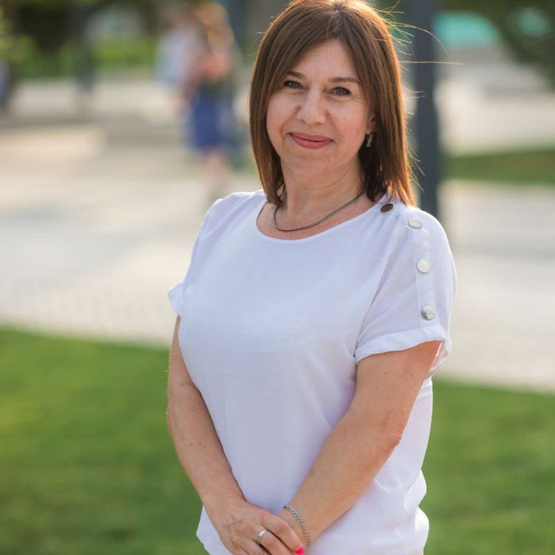 Попова Светлана