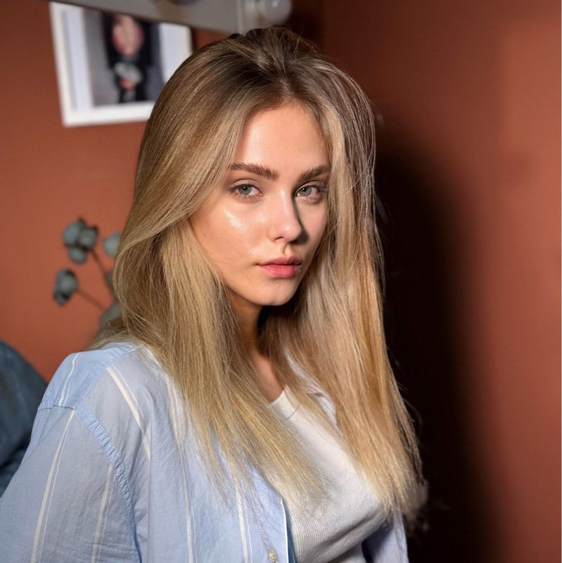 Алина