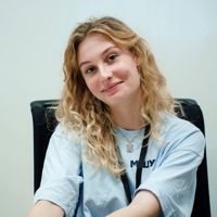 Ева