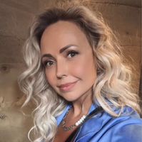 Жукова Валентина