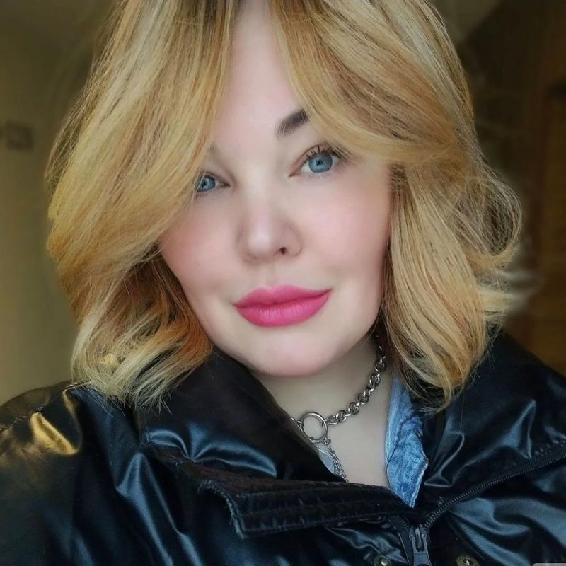 Алина