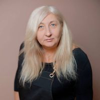 Гусарова Елена