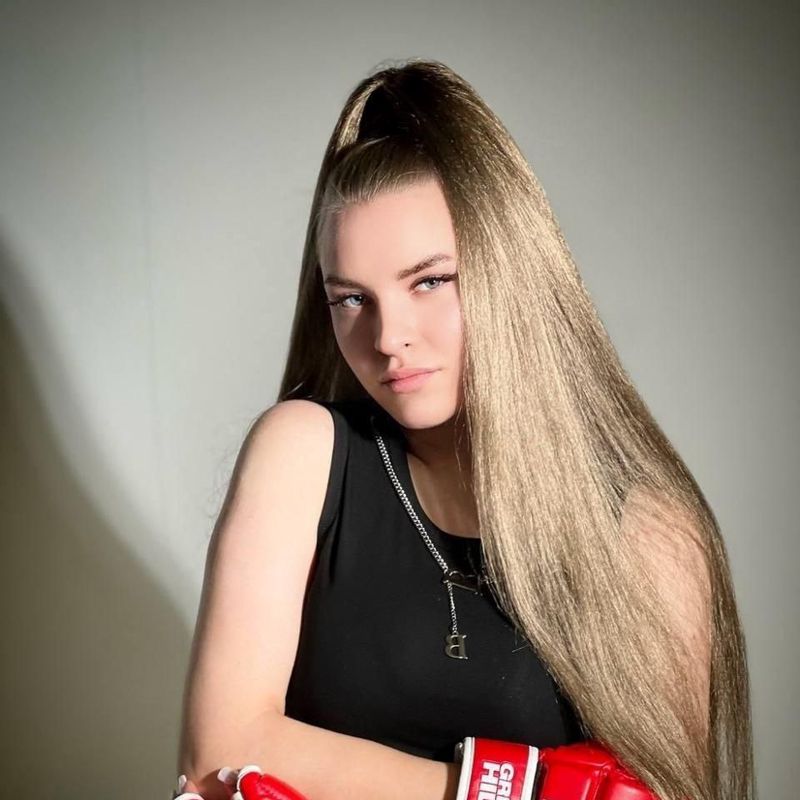 Пчелинцева Анна