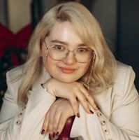 ЮЛИЯ САКУРА