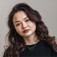 Пак Ксения (принимает на ул. Розы Люксембург 4в)