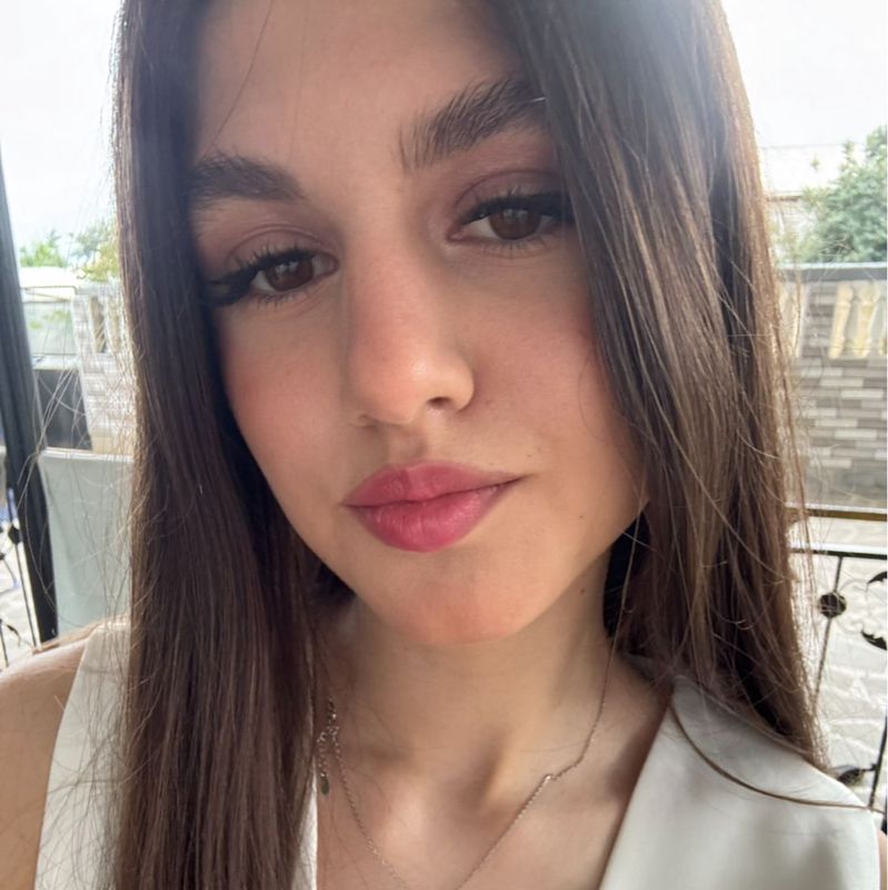 Амина