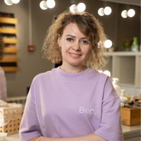 Эйснер Вера