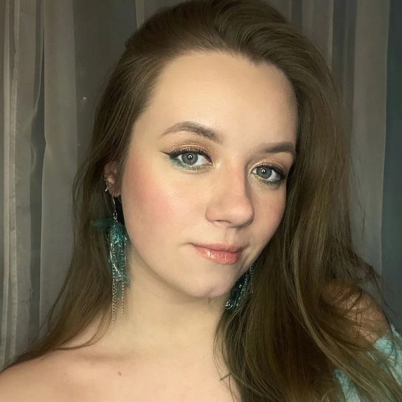 Алина