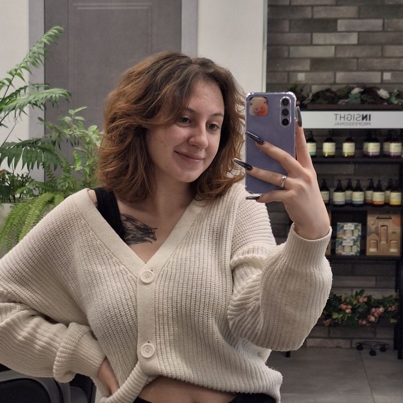 Innnails