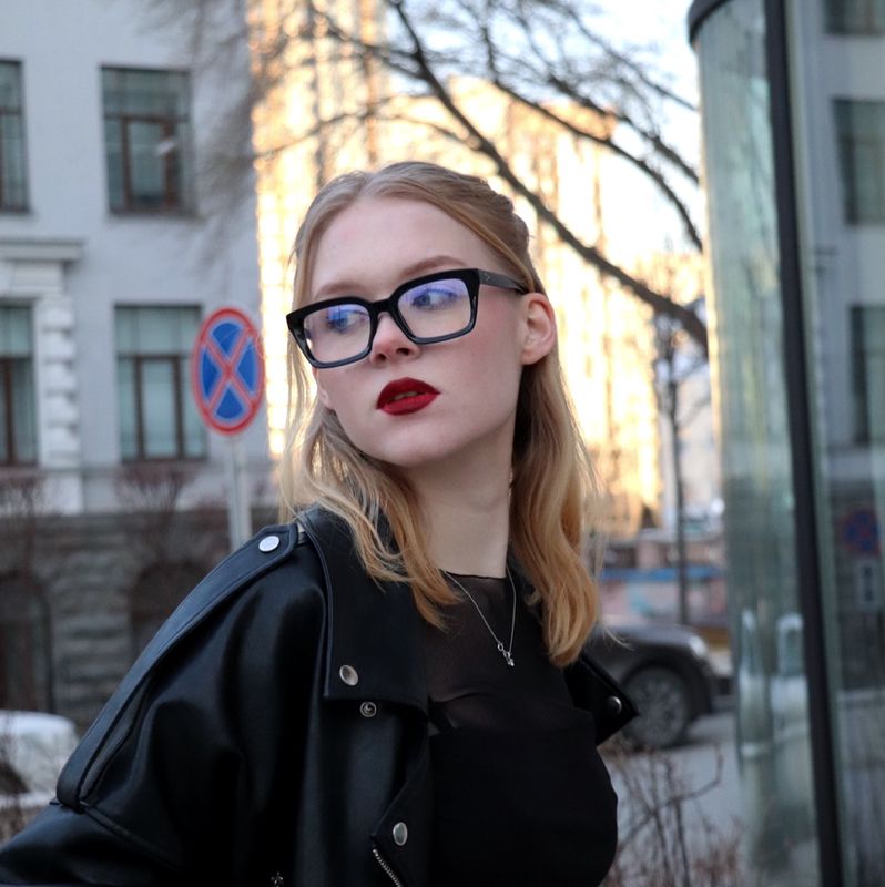 Холодова Лиза