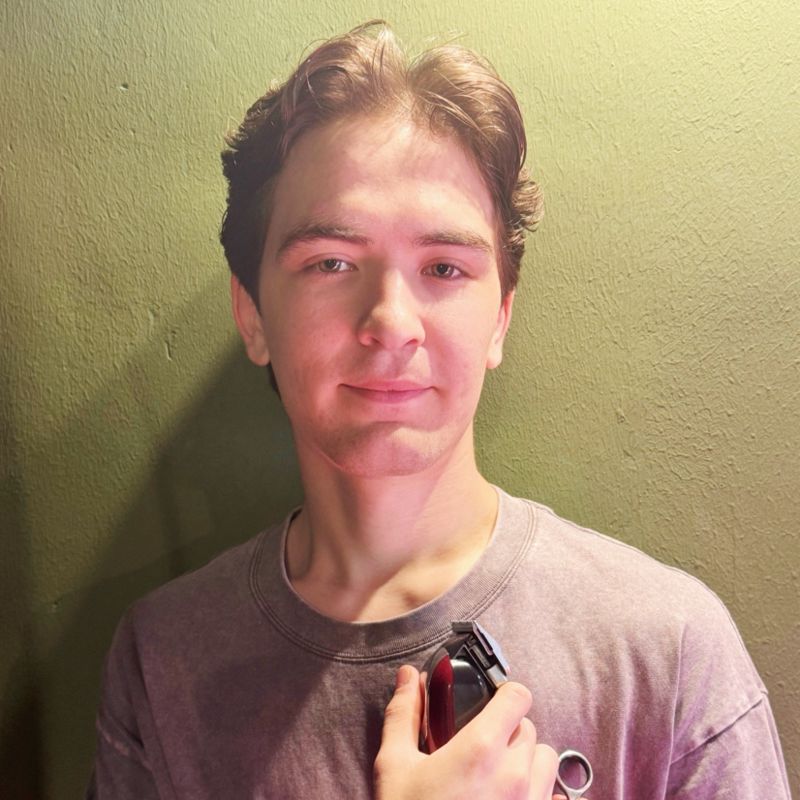 Далер