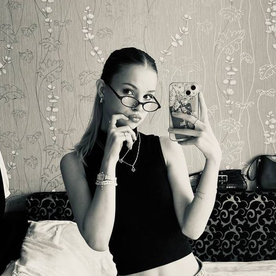Горшкова Валерия