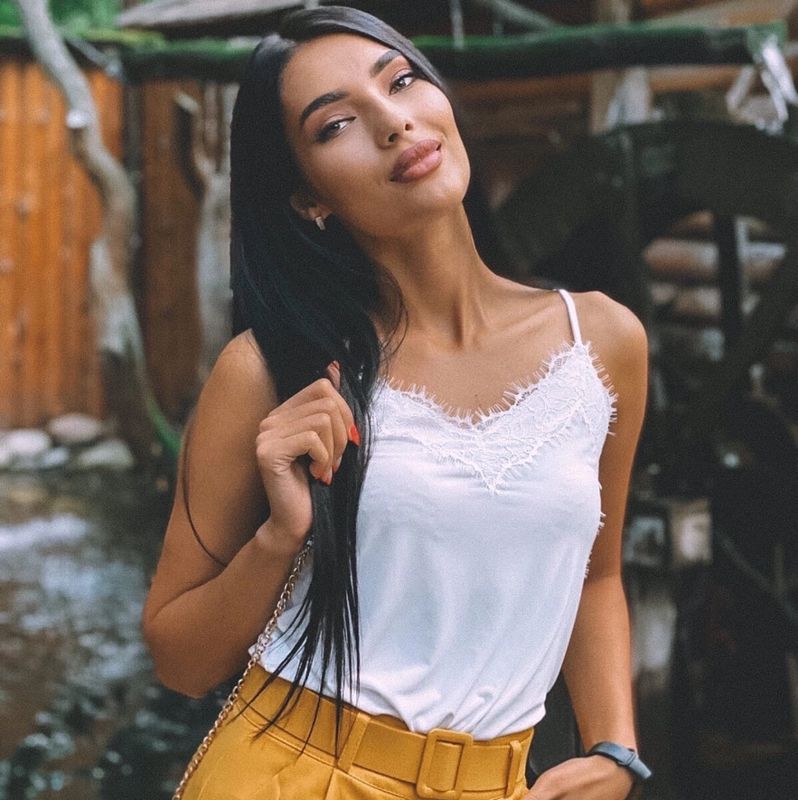Юлаева Мадина