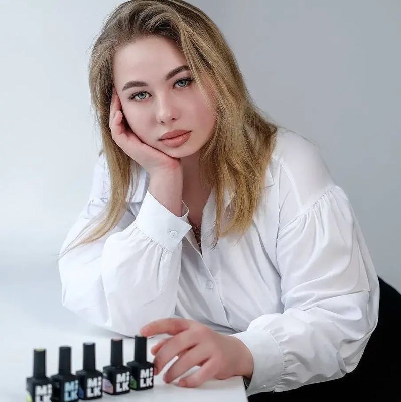 Анжела