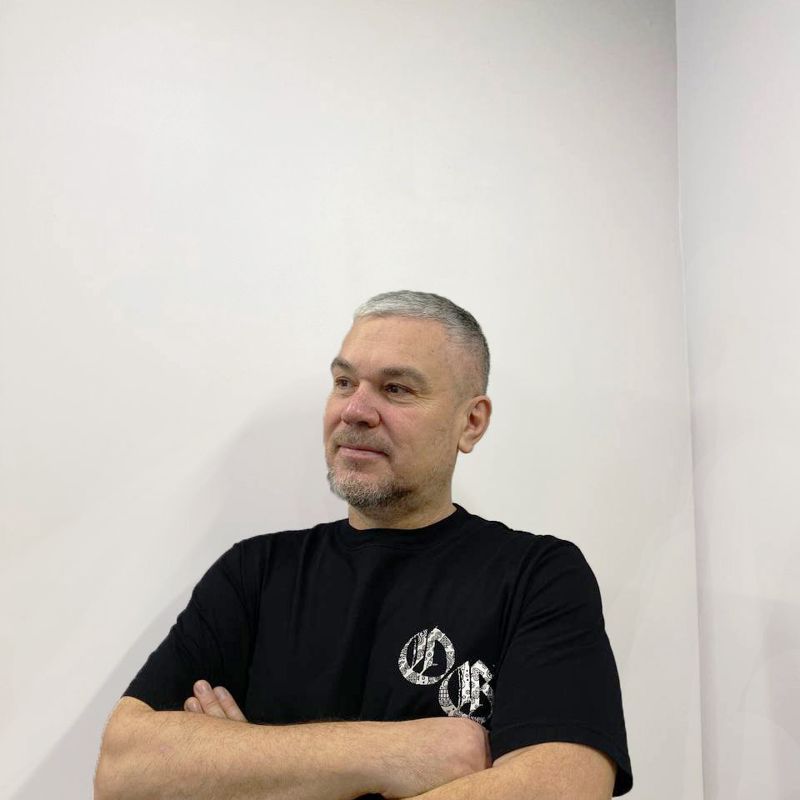 Роберт