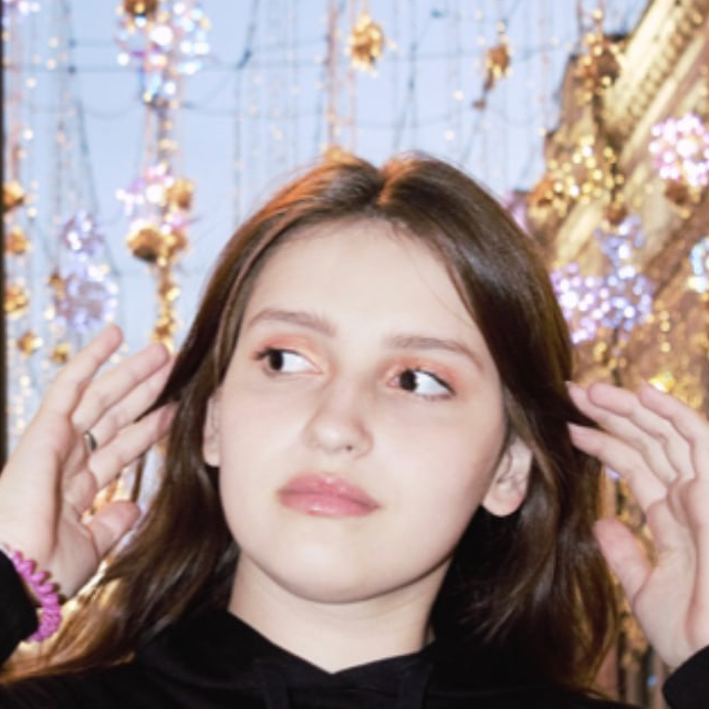 Полина