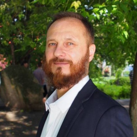 Андрей Жарников
