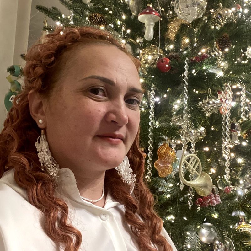 Попкова Марина