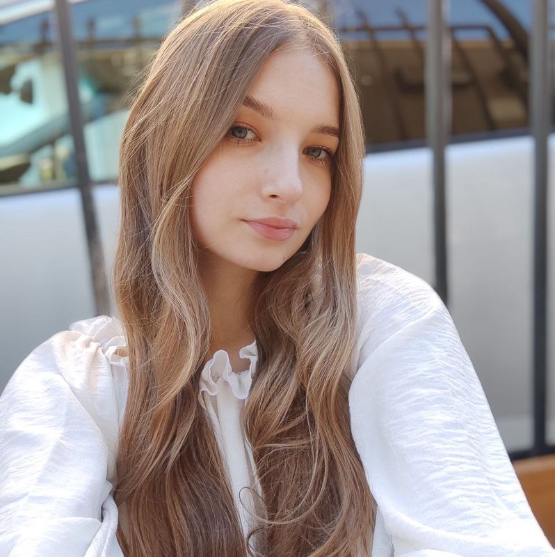 Гладких Ангелина