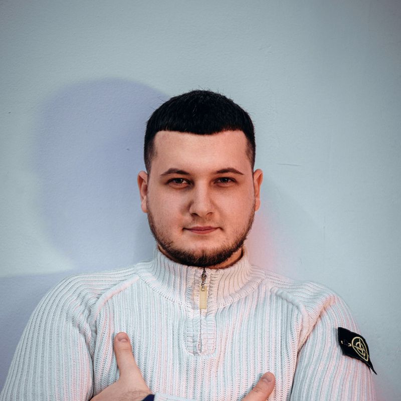 Денис
