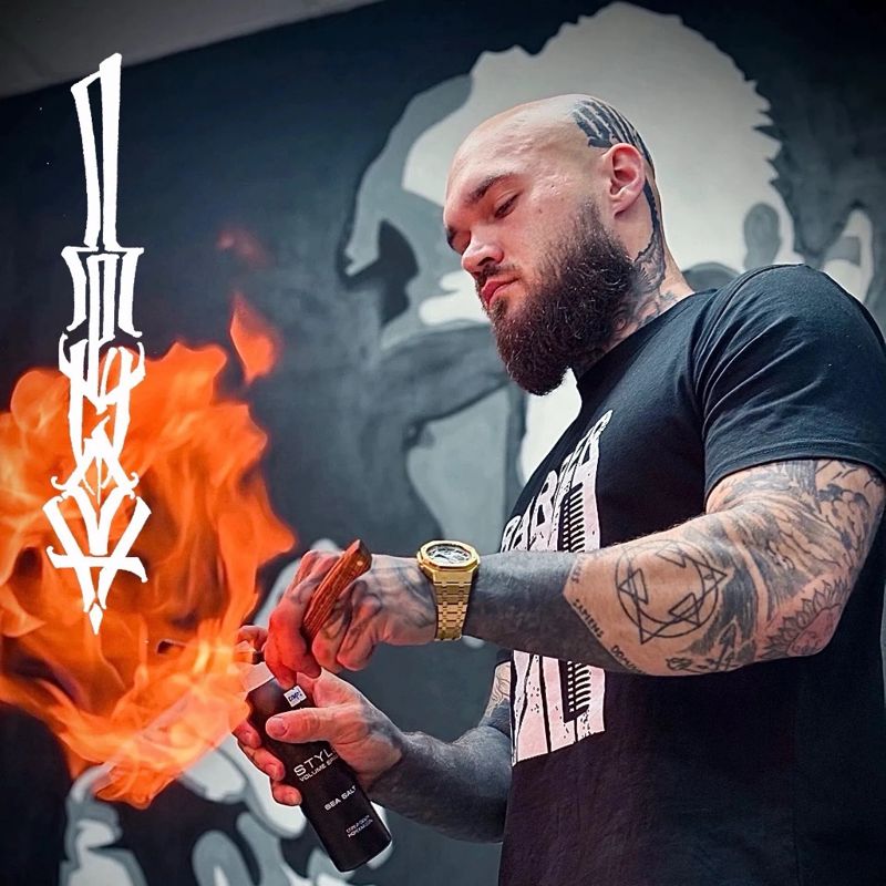 Иван Оводов