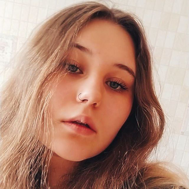 Полина