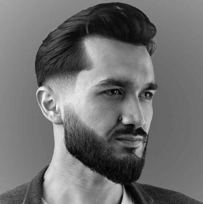 Амир