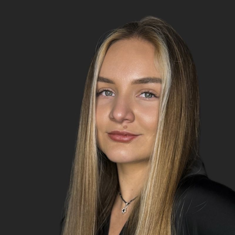 Алина
