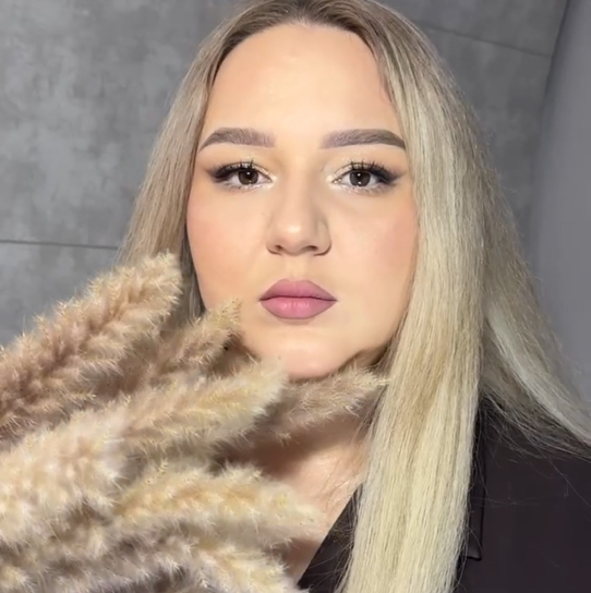 Ульман Яна