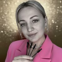 •Анастасия•