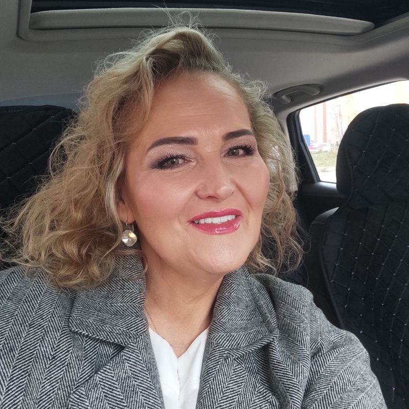 Алина Шутова