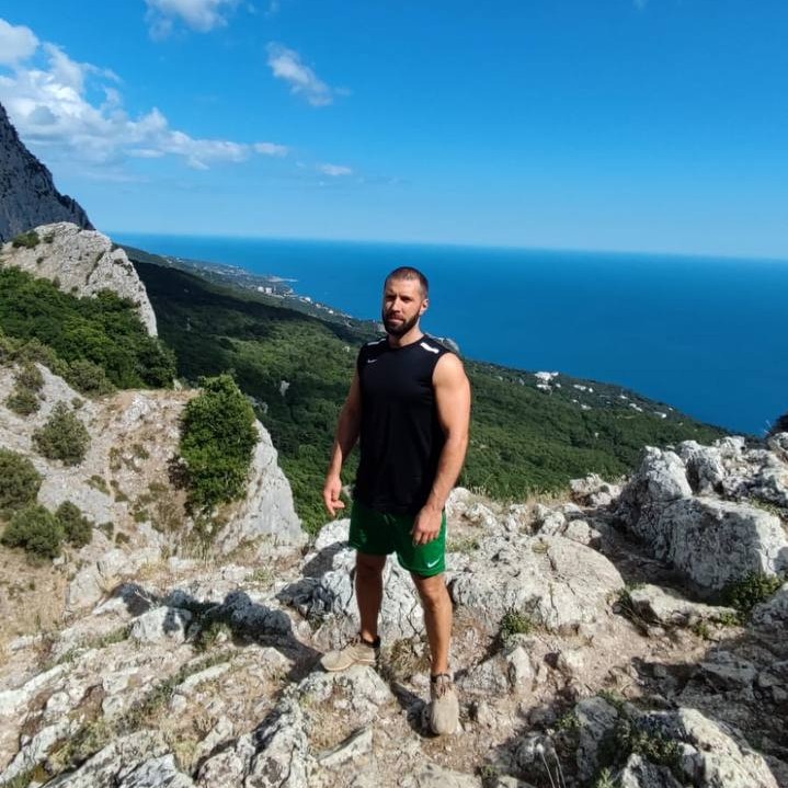 Онипер Александр